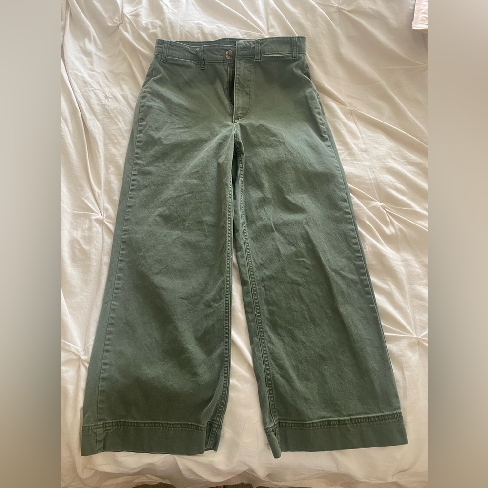 Old Navy - High Rise, Wide Leg Cropped Pants